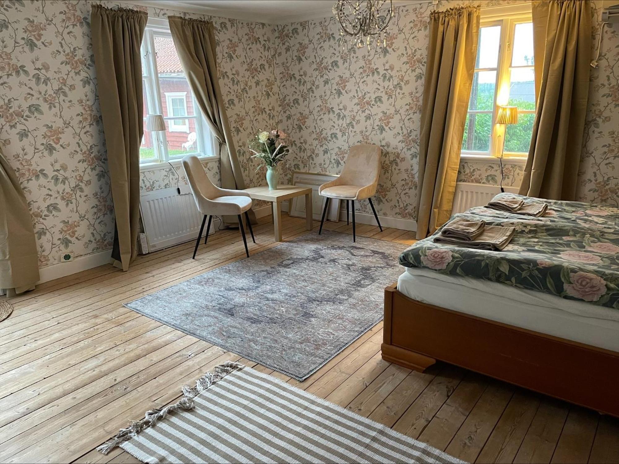 Baersta Bagarstugan Bnb Kolbäck Exterior foto